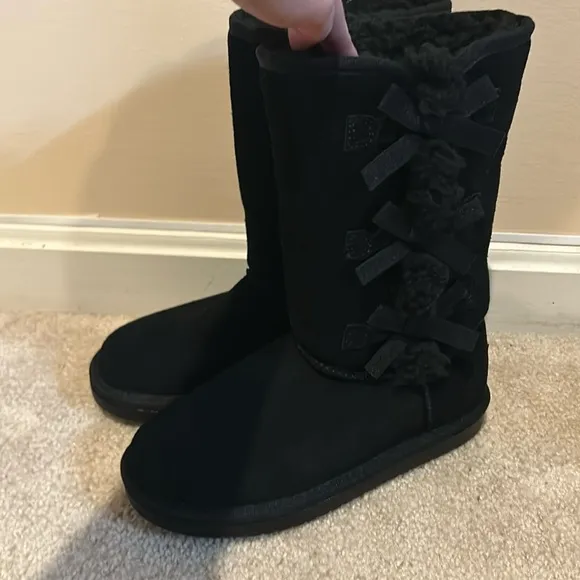 Koolaborra by UGG NWOT Victoria Girls tall Winter boots