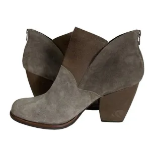 KORK EASE GREY SUEDE CASTANEDA BOOTS K42660 Size 11M NWOT