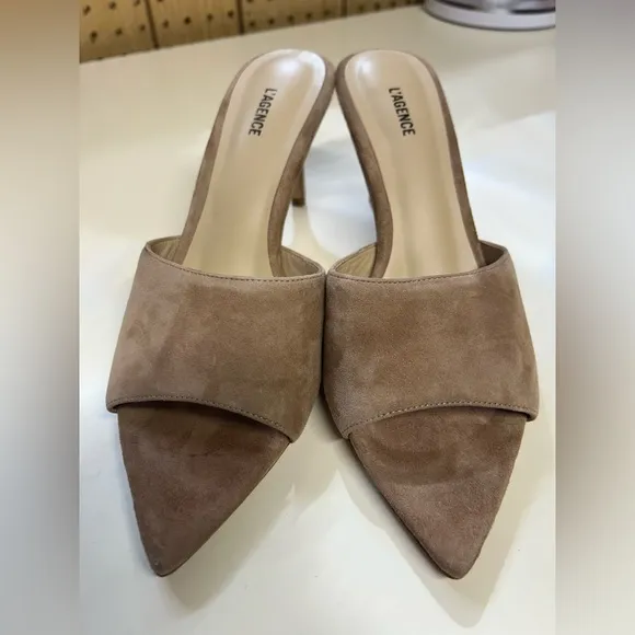 L'AGENCE Women's Tan Suede Mules
