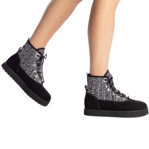 LARROUDE WMNS Twill Black/White BOOT: SIZE 8.5