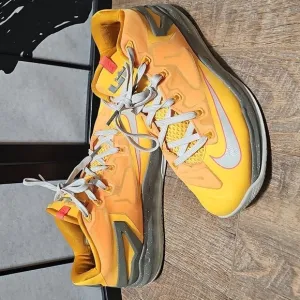 Lebron James Nike Air Max Low Floridian Atomic Mango Sneakers Shoes Mens 9.5