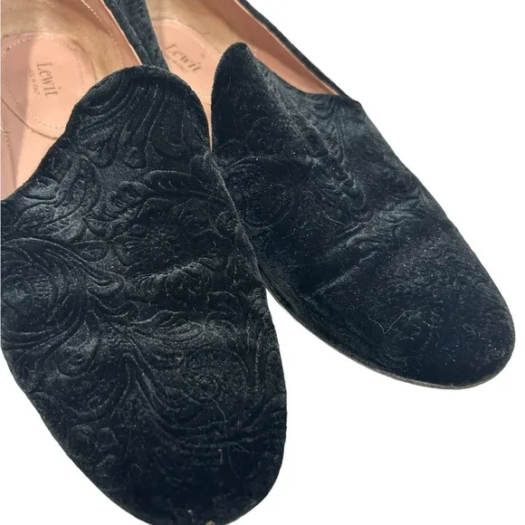 Lewit Loafers | black velvet embossed flat shoes | size 37 Italian made in Italy