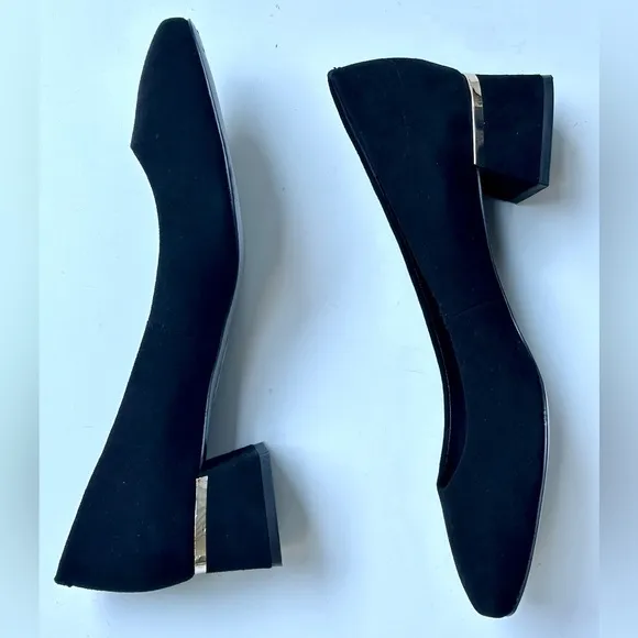 Like New Lafayette 148 Suede pumps, Gold detail, size 11