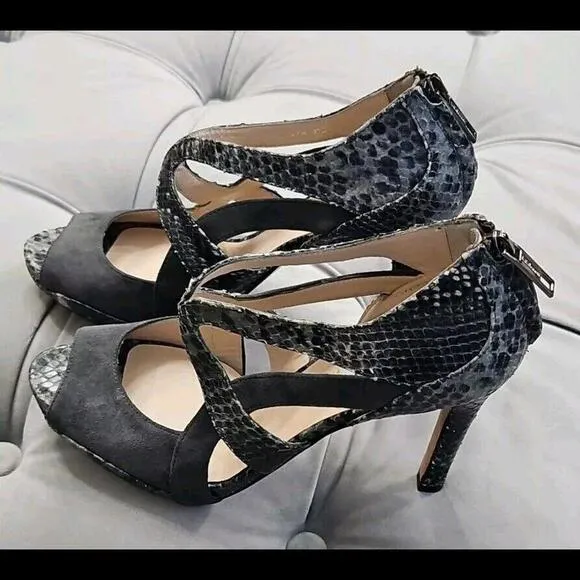 L.K. Bennett Mabel Suede Python Gray Stilletos Zip Up Heel Womens Shoes 37.5 7.5