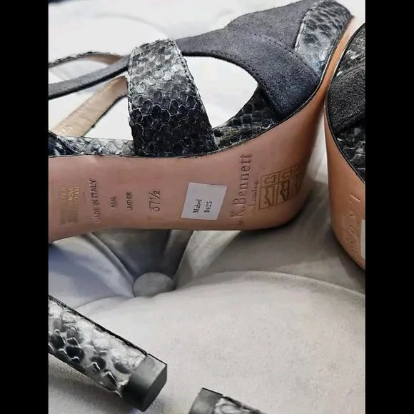 L.K. Bennett Mabel Suede Python Gray Stilletos Zip Up Heel Womens Shoes 37.5 7.5