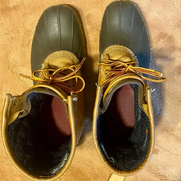 L.L. Bean Brown/Black Tie Bean Winter Hunting Boots