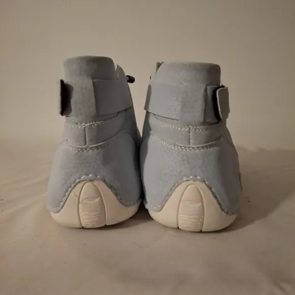LQEBK Baby Blue Men's Suede Sneakers with Rugged Design and Retro Aesthetic