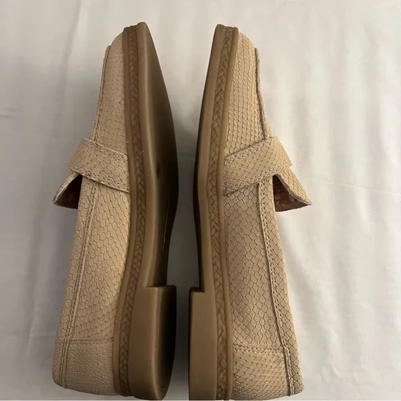 LUCKY BRAND SHOES, Size 6.5, Stucco Python Nubuck Textured Suede Loafer, NEW