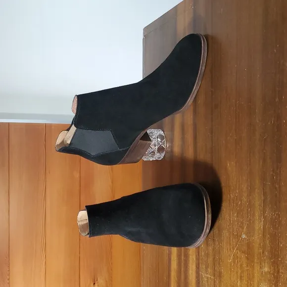 Lucky Brand Size 9.5 Booties Leather Suede Ankle Boots Elastic Pull-on Heeled