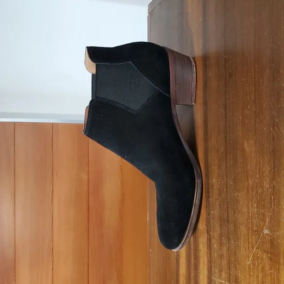 Lucky Brand Size 9.5 Booties Leather Suede Ankle Boots Elastic Pull-on Heeled