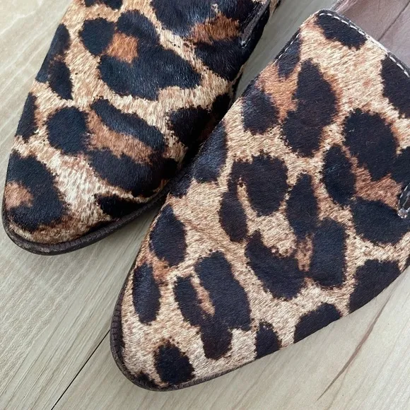 𝅺MADEWELL Orson Loafers Leopard Shoes