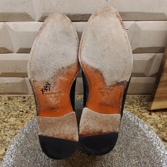 MAGNANNI Black Leather Cap-Toe Shoes - Size 10