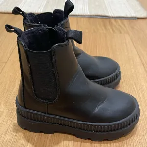 Mango girl toddler real leather winter fall boots size 7/EUR 24