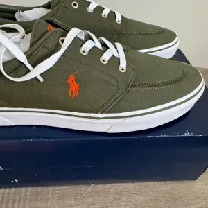 Man's Sneakers &amp; Athletic Shoes Polo Ralph Lauren Size 13 Green Color