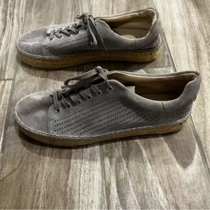 Marc Fisher NEW perforated suede Mandala SIZE 10