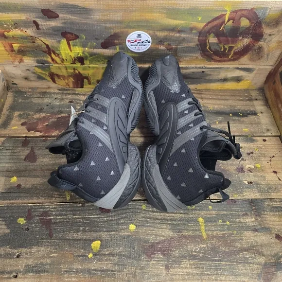 Men‎ adidas athletic shoes size 11 new