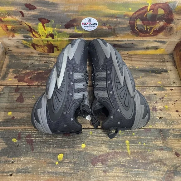 Men‎ adidas athletic shoes size 11 new