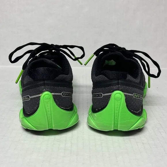 Men’s brooks pro flow 2 black &amp; neon green running sneakers sz 9