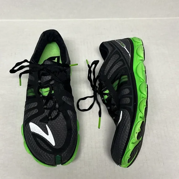 Men’s brooks pro flow 2 black &amp; neon green running sneakers sz 9
