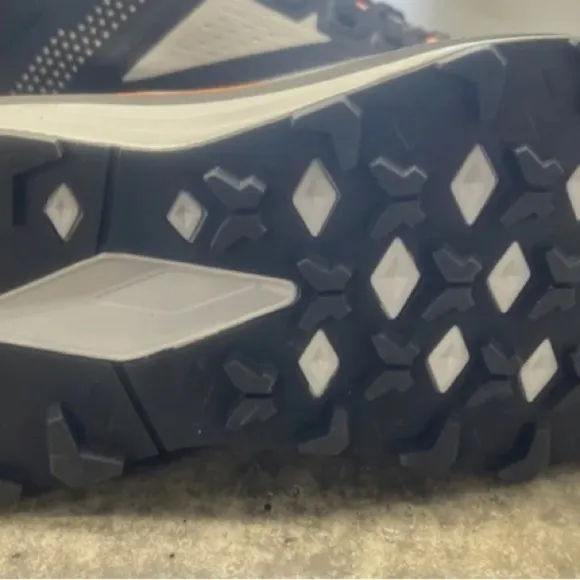 Men’s The North Face 11.5 Vectiv Trail Running Shoes Sneaker White Black