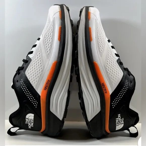Men’s The North Face 11.5 Vectiv Trail Running Shoes Sneaker White Black