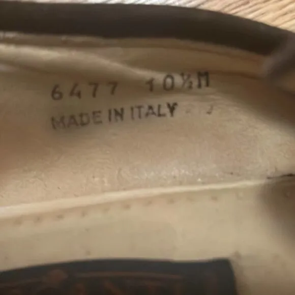 MERCANTI FLORENTINI PERFORATED SUEDE WINGTIP SHOES. 10‎ 1/2M