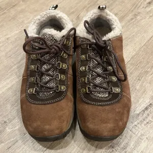 Merrell Dark Earth Brown Suede Moc Shoes with Sherpa 8.5 NWOT