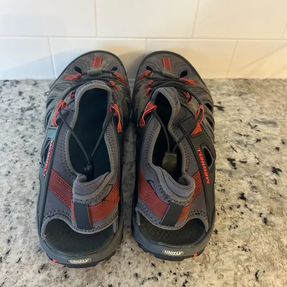 Merrell Oasis &quot;Wild Dove&quot; closed toe sandals - mens size 14 performance footwear