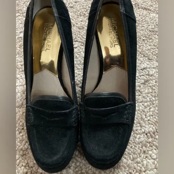 Micheal Kors Gorgeous Wedge Suede Shoes