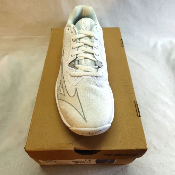 Mizuno Tf-11 White Cross Training Shoes Women’s 8.5 US Sneakers Athletic New