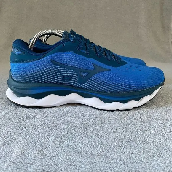 Mizuno Womens 10 Men 8.5 Wave Sky 5 Athletic Sneaker Running Shoes Imperial Blue