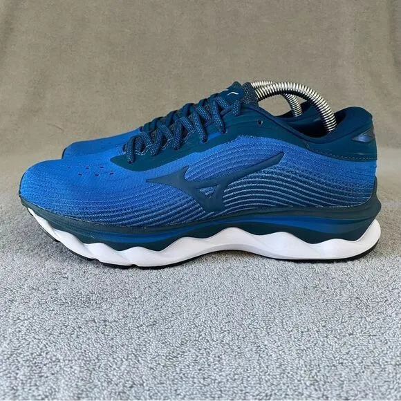 Mizuno Womens 10 Men 8.5 Wave Sky 5 Athletic Sneaker Running Shoes Imperial Blue