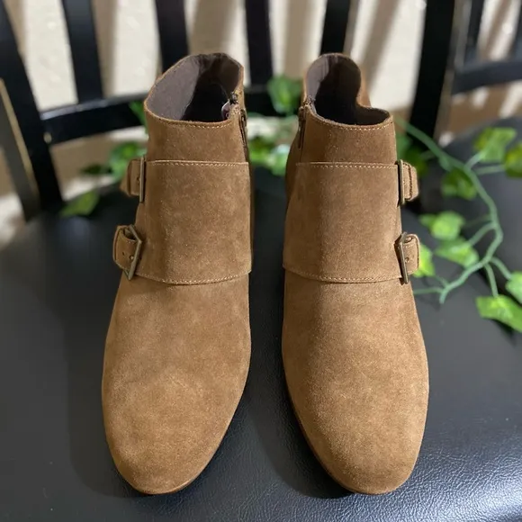 Munro   Munro bootsDrew Suede Wedge