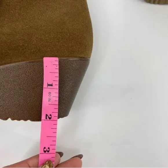 Munro   Munro bootsDrew Suede Wedge