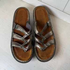 NAOT Cross Metallic Silver Sandals Style 217219 Size 41 or US 10 - 10.5