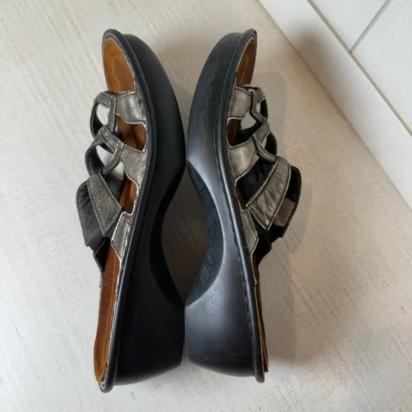 NAOT Cross Metallic Silver Sandals Style 217219 Size 41 or US 10 - 10.5