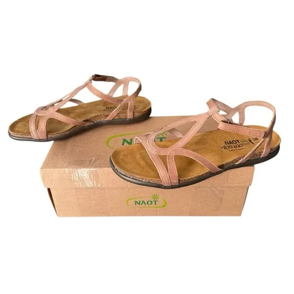 Naot Dorith Latte Brown Leather Sandal Size 38 U.S. Size 7