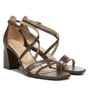 NATURALIZER  Tiff Ankle Strap Sandals Women's Shoes In Mocha Leather
