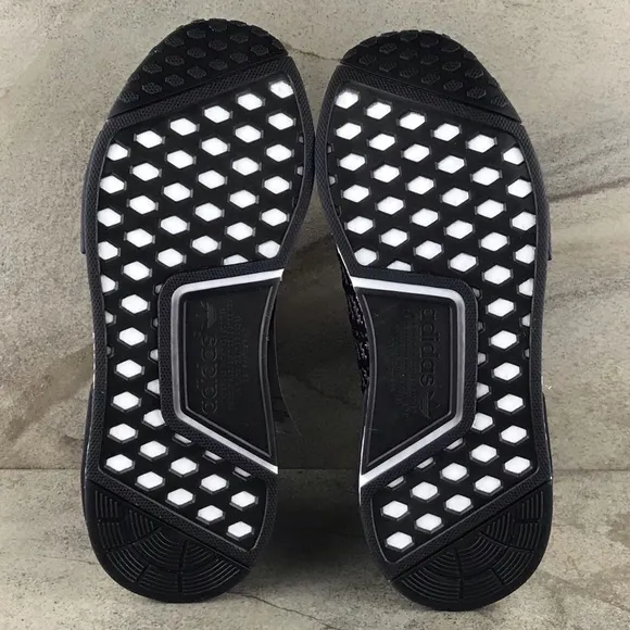 NEW Adidas NMD R1 STLT Primeknit Running Shoes