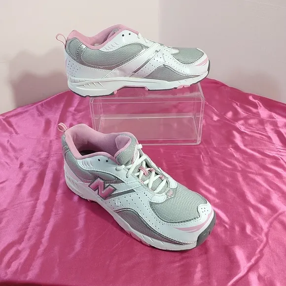 New Balance 515 Youth Girls SZ 6.5 White Pink Gray Athletic Shoes New .