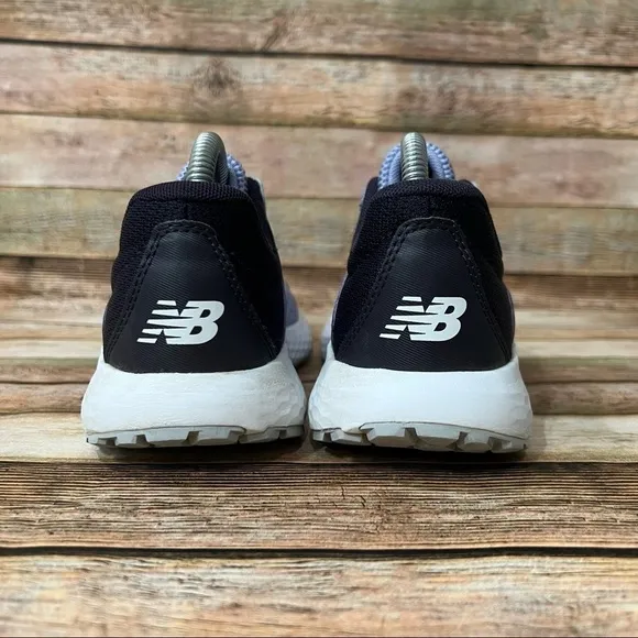 New Balance 520V5 Athletic Shoes