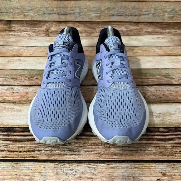 New Balance 520V5 Athletic Shoes