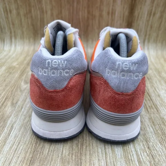 New Balance 574 Classics Men's Size‎ 9.5 D Orange Suede Sneakers Shoes U574RCB