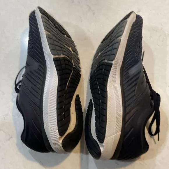New Balance 860v10 Black Running Shoes Men's Size 13 Lace Up Sneakers