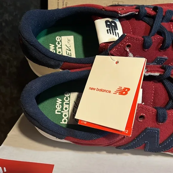 New Balance CRT300BO 300 shoes sneakers new Mens Size 9.5