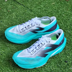 NEW BALANCE FUELCELL - Mens Shoes - SIZE 10.5D