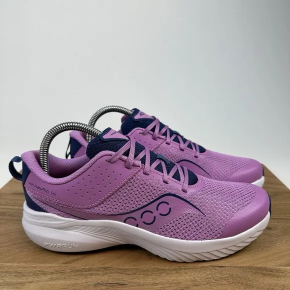 New Big Kids Saucony Kinvara 14 Purple Athletic Running Shoes Sneakers Size 6 Y