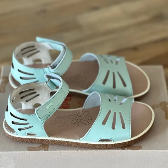NEW CAMPER MIKO KIDS  green satin SANDALS