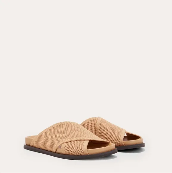 NEW Everlane ReKnit Form Crossover Knot Slide Sandals Caramel Tan