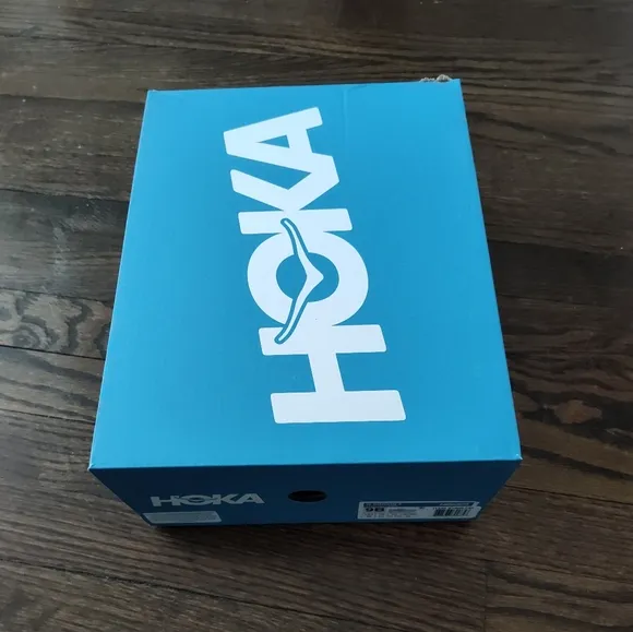 New! HOKA Women's Girls Running Shoes Rincon 4 Shoes - Frost/Pink Size 7.5 NIB!!